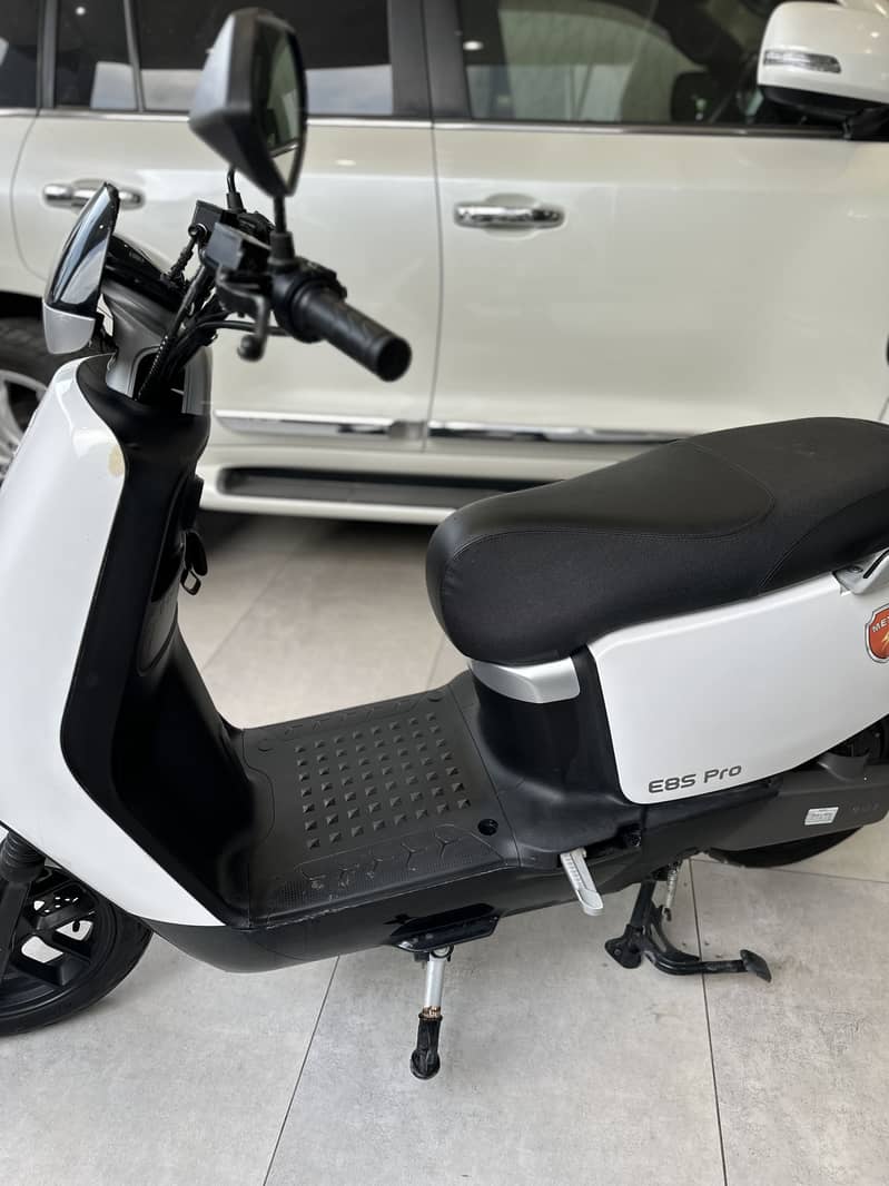 METRO E8s pro 2