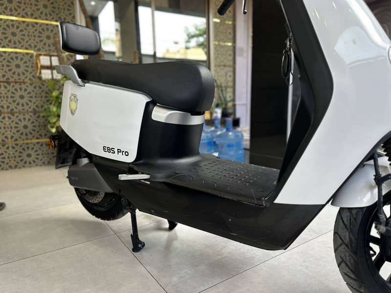 METRO E8s pro 9