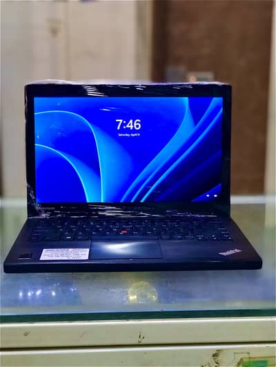 Lenovo Thinkpad x240 Laptop