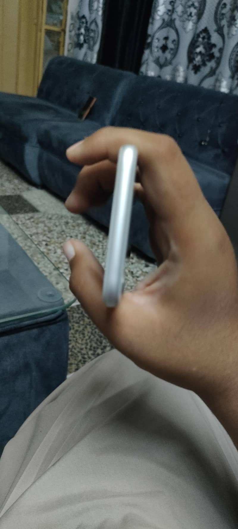 Apple iPhone 8 5