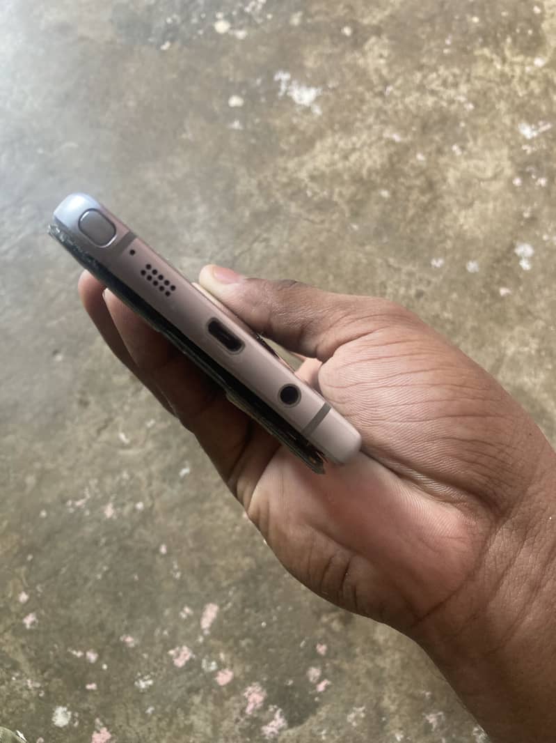 Samsung Mobile Note5 1