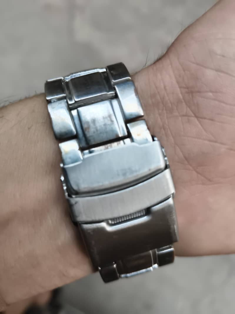 watch 1