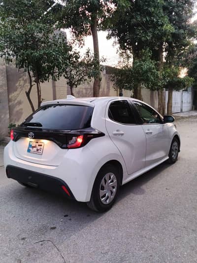 Toyota Yaris 2022 hatchback