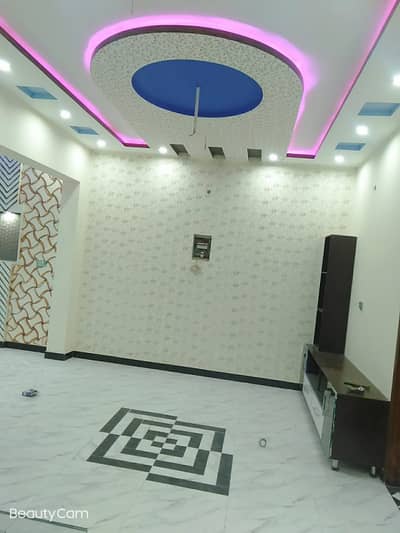 VIP beautiful 6 Marla portion is available for rent in sabzazar Lahore