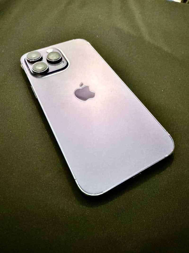 Apple iPhone 14 Pro Max 0