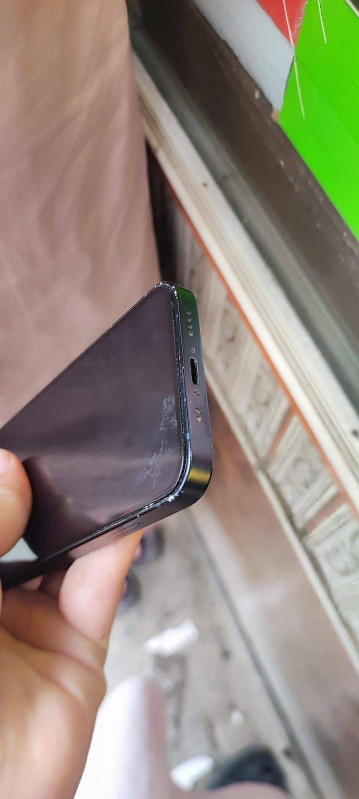 Apple iPhone 13 mini 8