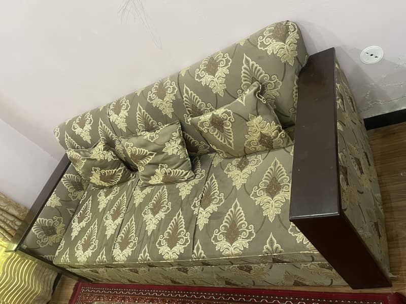 Five seater sofa set 0