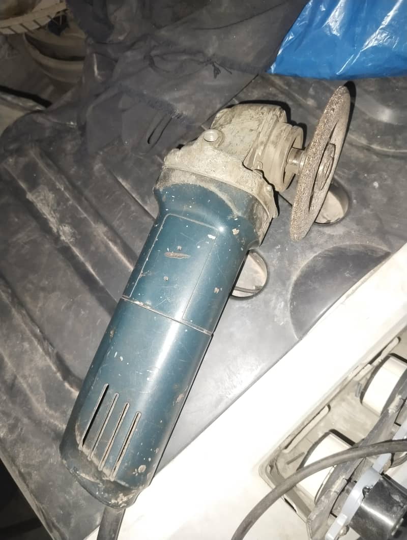 گرینڈر مشین 1