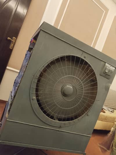 cooler available with stand