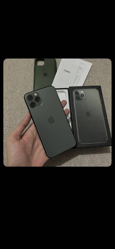 Apple iPhone 11 Pro water pack 10 10 with box