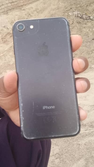 iphone 7 for sale  """ exchange possible with android phone