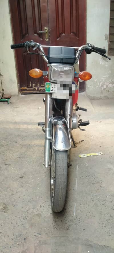 Urgent Sale Used Honda 125 Model 2017-B Good condition  03214708476