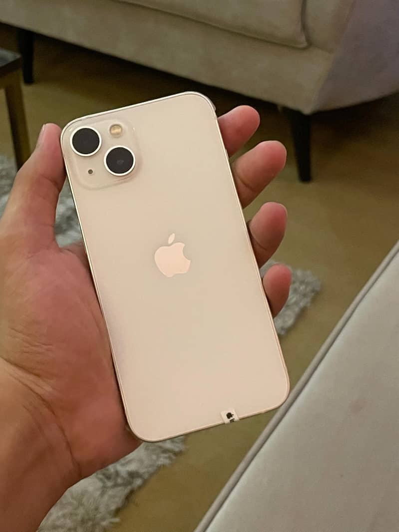 Apple iPhone 13 0