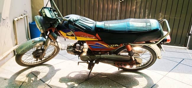 Honda Cd 70 Genuine