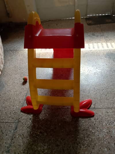 kids slide in new condition