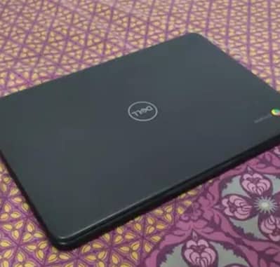 chrome book    dell Chromebook