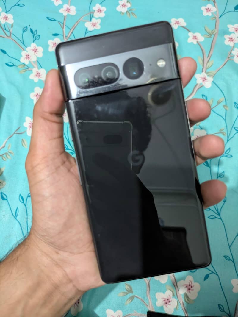 Google Pixel 7 Pro 2