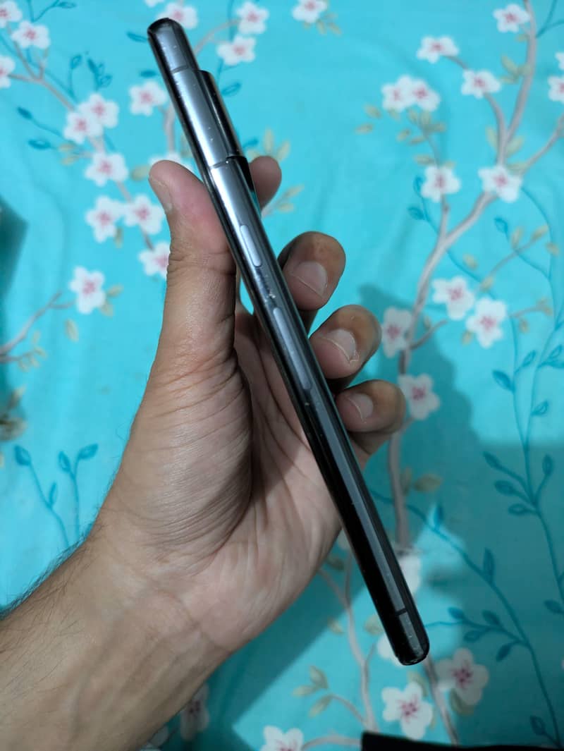 Google Pixel 7 Pro 6