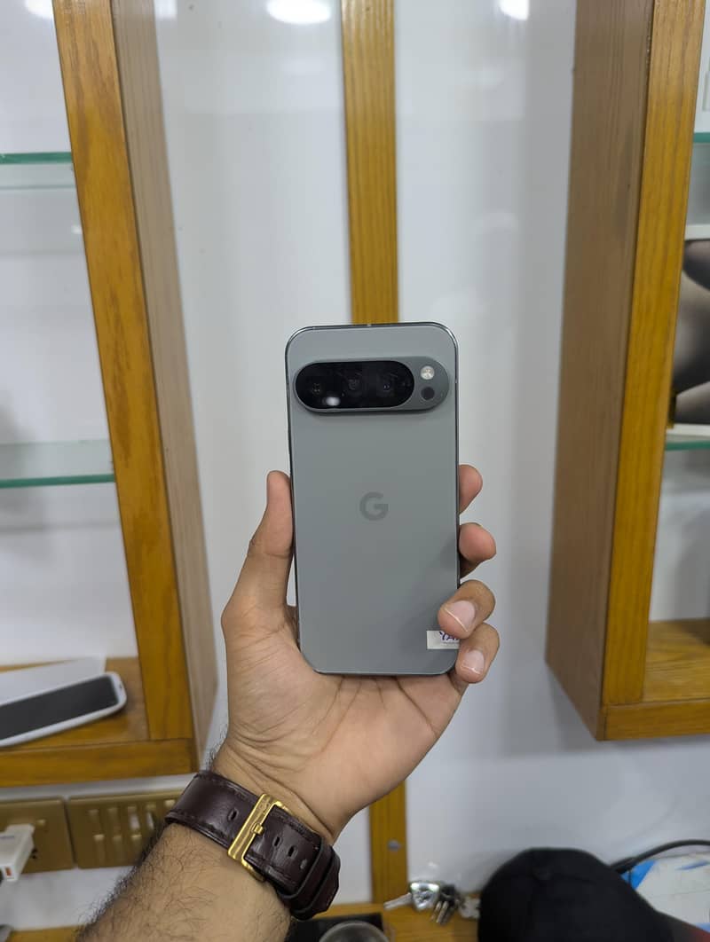 Google Pixel 9 Pro 10