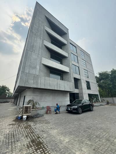 40000 Square Feet Commercial Building For Rent Gulberg