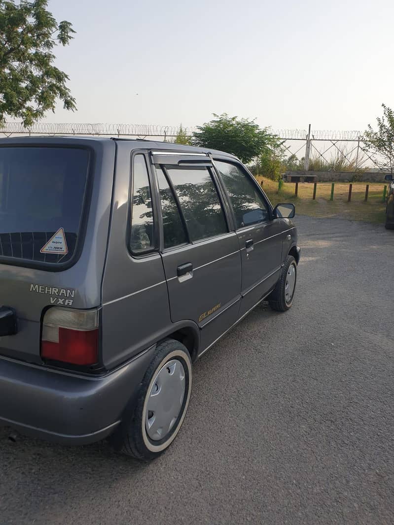 Suzuki Mehran VXR 2015 7