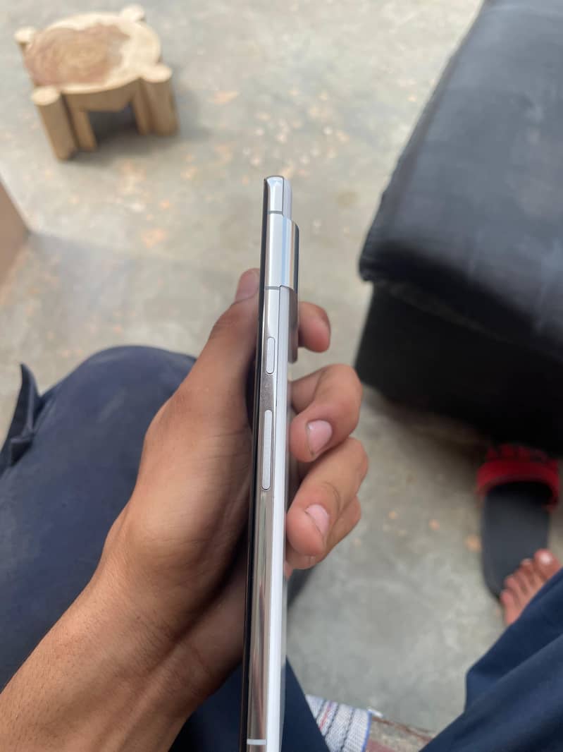 Google Pixel 7 Pro 4