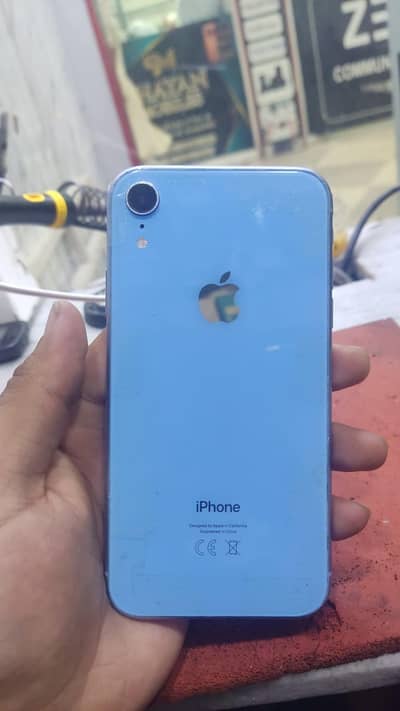 Apple iPhone XR