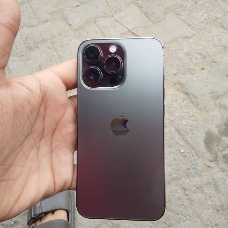 Apple iPhone 13 Pro 0