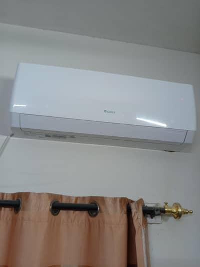Gree 1 Ton AC
