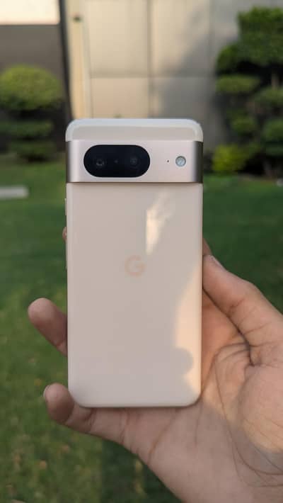 Google Pixel 8 water pack urgent sale official