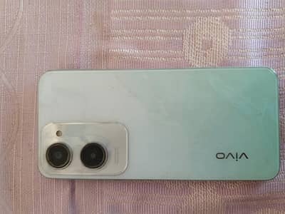 Vivo Y18