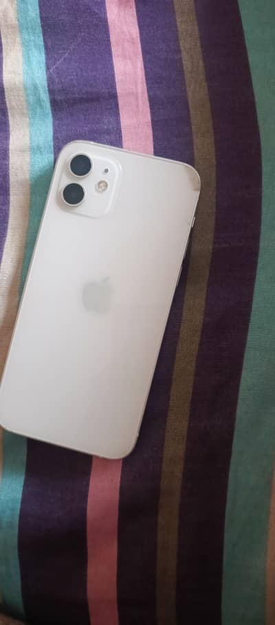 Apple iPhone 12