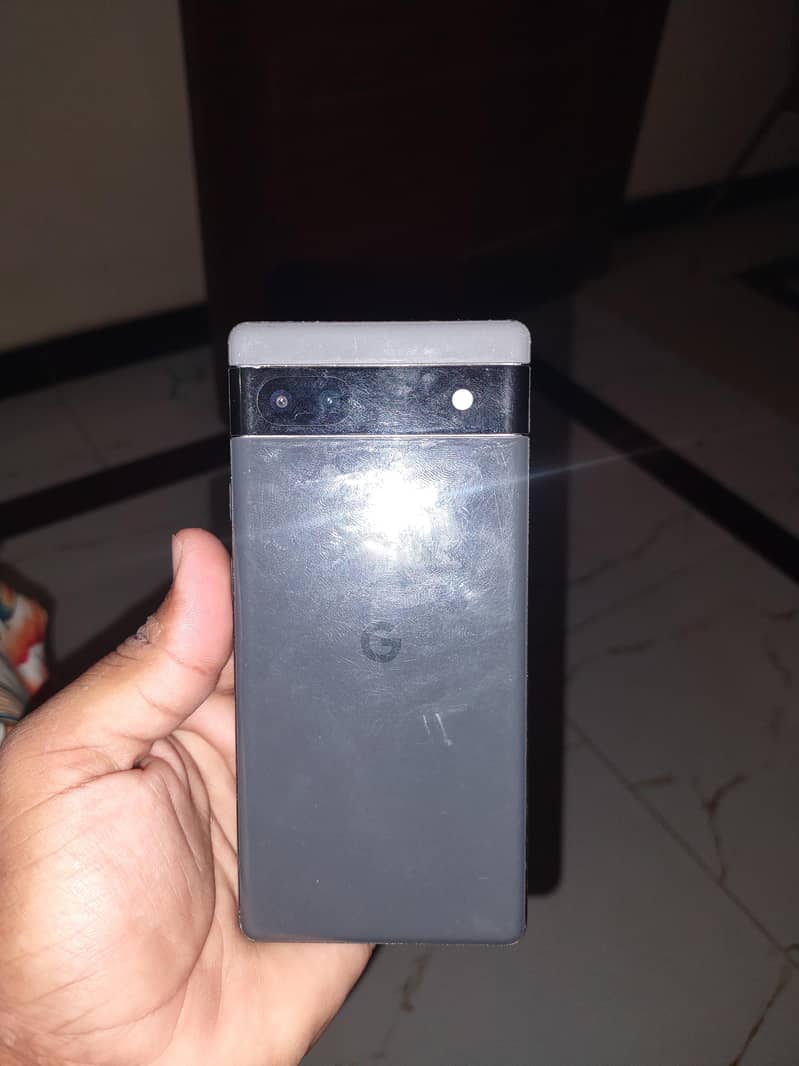 Google Pixel 6a 1