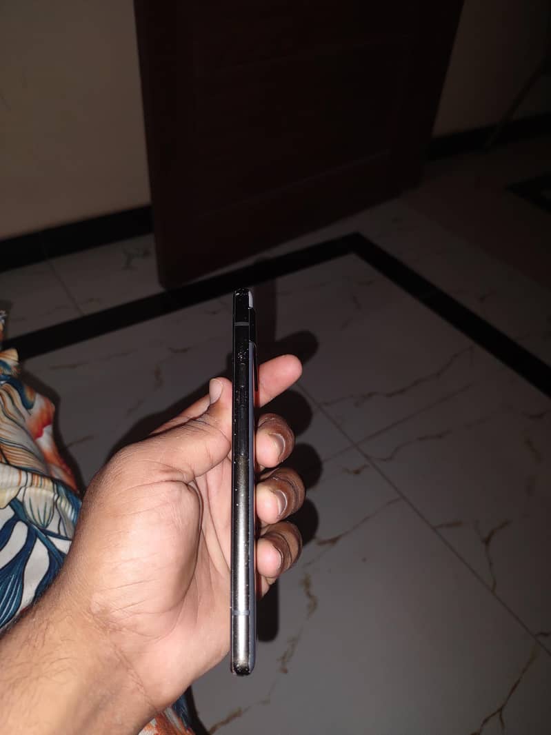 Google Pixel 6a 4