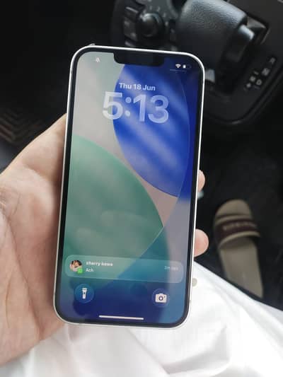 Apple iPhone 16e 128 gb in apple warranty