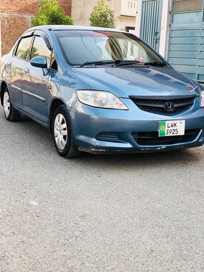 Honda City IDSI 2006(urjent sale)