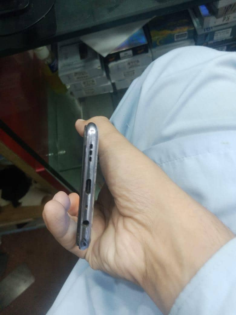 OPPO A95 3