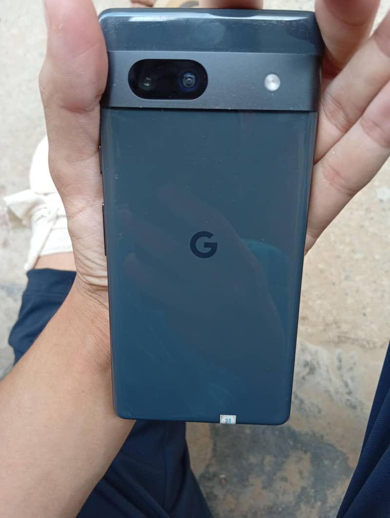 Google Pixel 7a 2