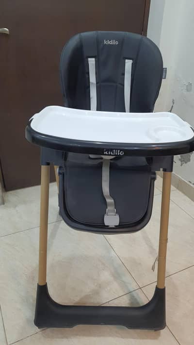kidloo high chair on new condition