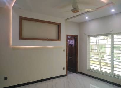Book House Today In Bahria Town Phase 8 - Block M