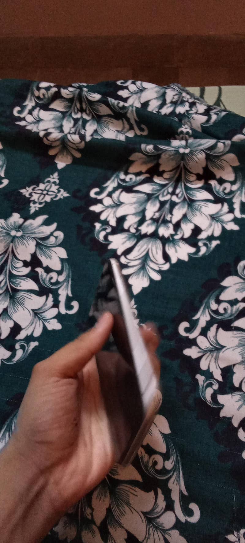 Apple iPhone 11 4