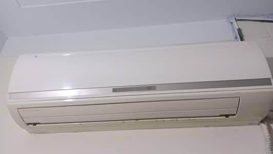 Used Gree 1.5 ton Split