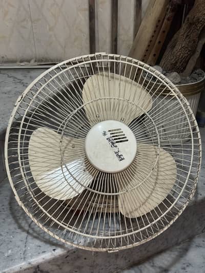 Pak Fan Wall Mount Bracket Fan | Working Condition