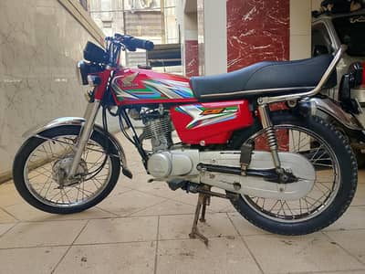 HONDA CG-125 RED COLOUR 2023