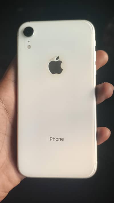 Apple iPhone XR