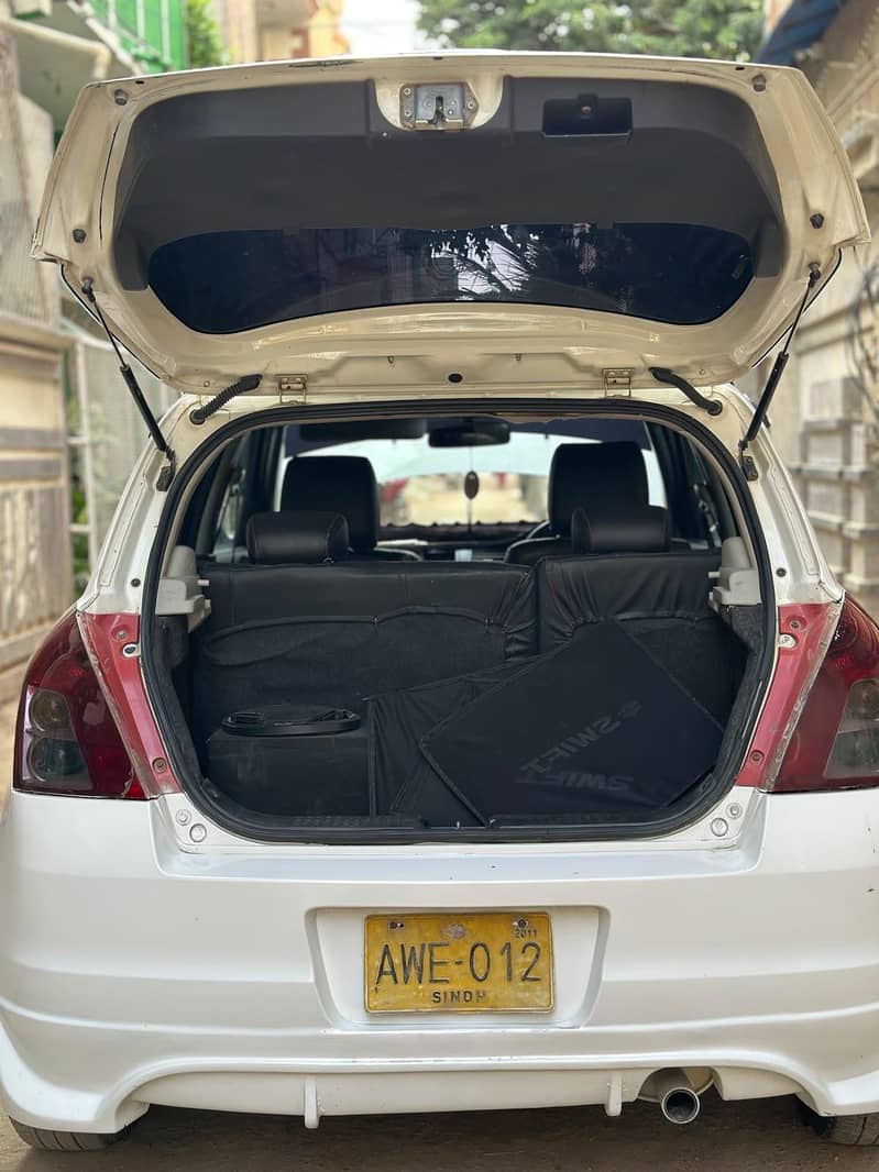 Swift Dlx 9