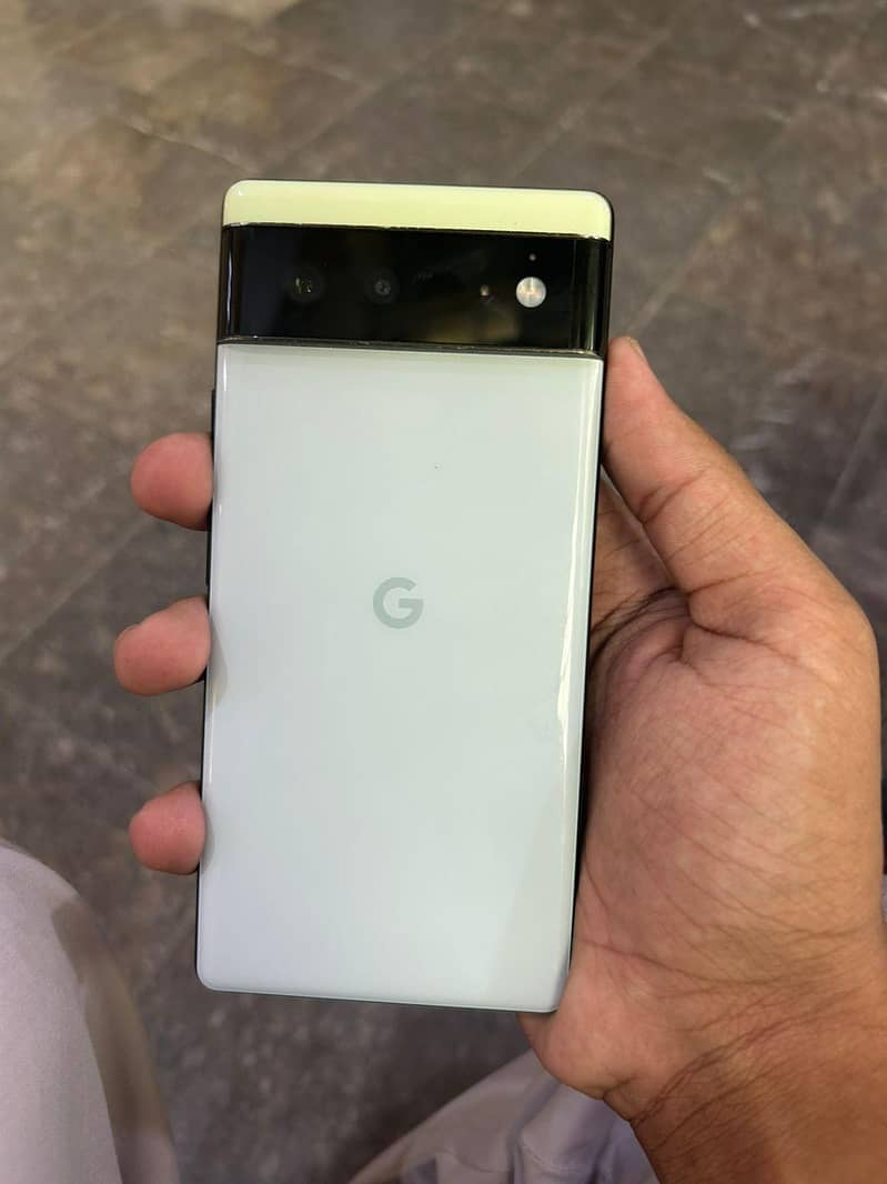 Google Pixel 6 0