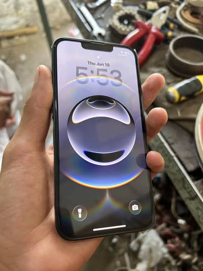 Apple iPhone 16e