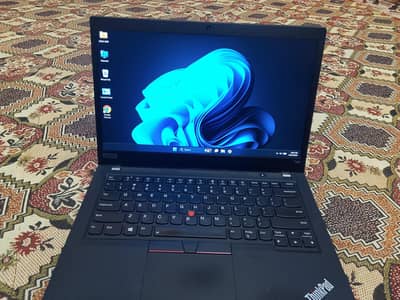 LENOVO THINKPAD T490 CORE i5 8th gen 8GB Ram 256 GB SSD WINDOWS 11 pro