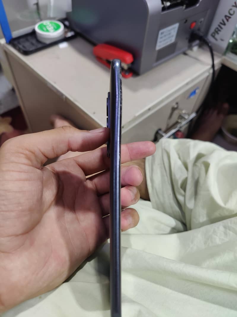 Tecno common 40 pro plus 3